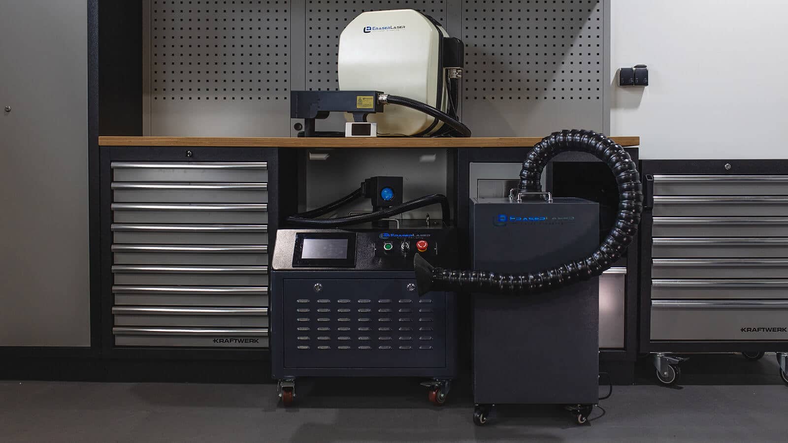 laser-cleaning-service-backpack